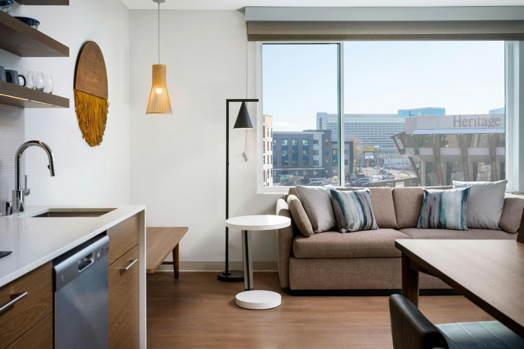 Element Reno Experience District Hotel ภายนอก รูปภาพ